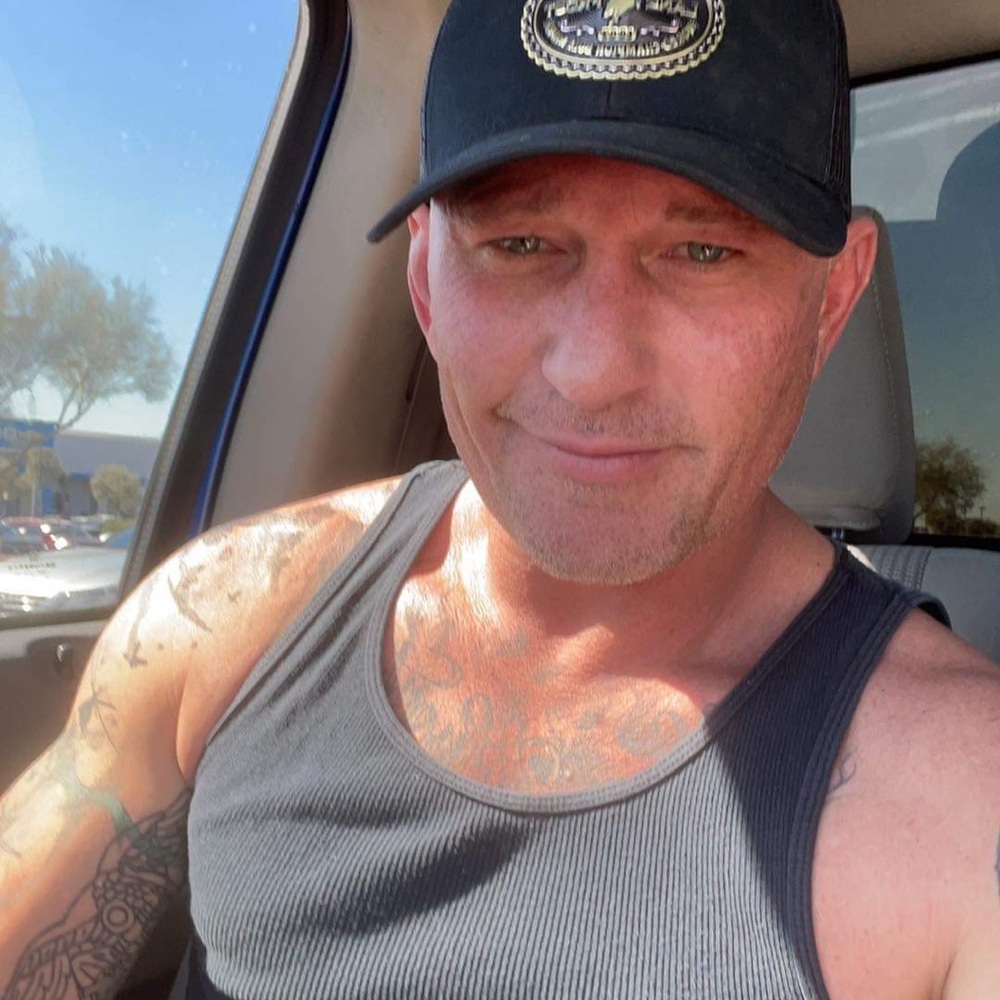 Meet your Posher, Bradley